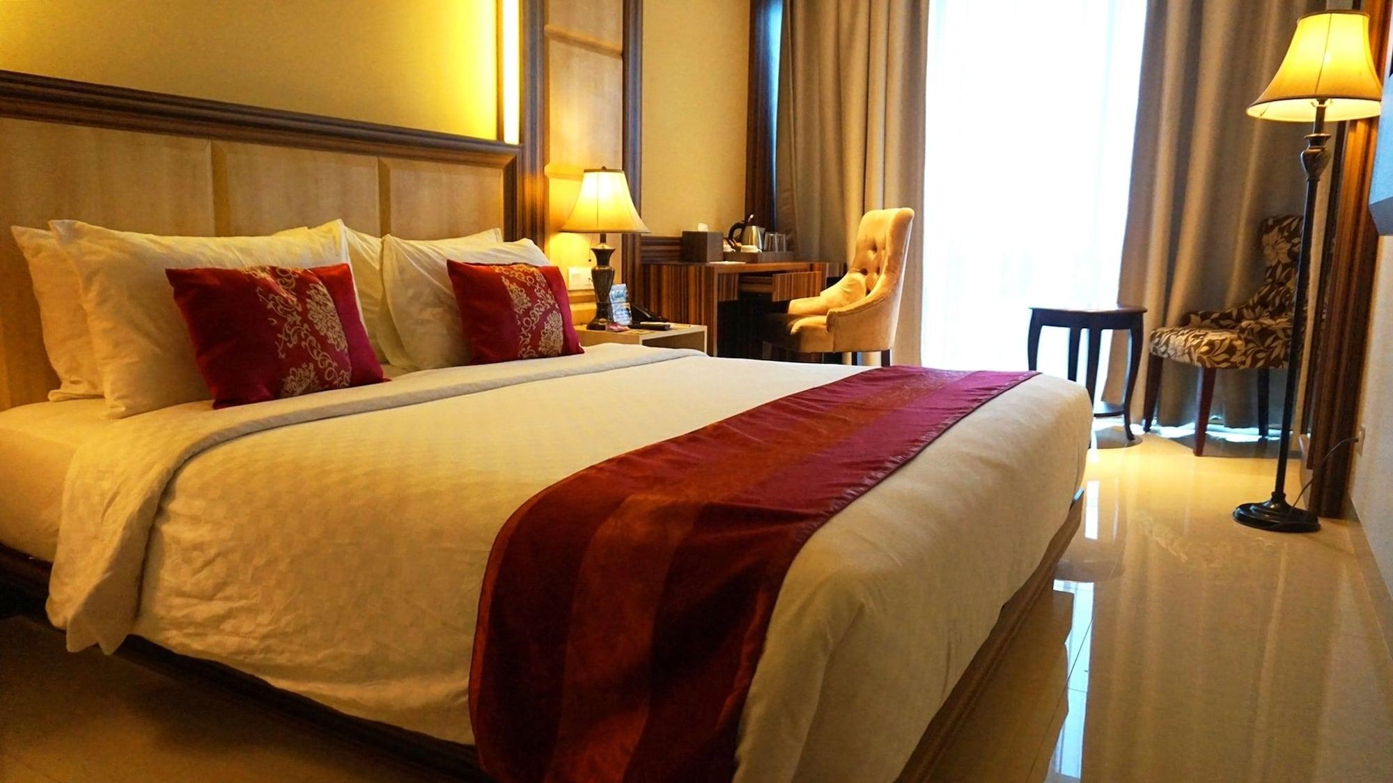Sapphire Sky Hotel & Conference Serpong Exterior foto